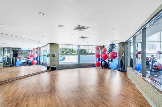 3101 S Ocean Dr 2208, Hollywood, FL 33019