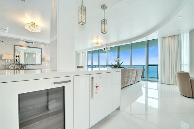 3101 S Ocean Dr 2208, Hollywood, FL 33019