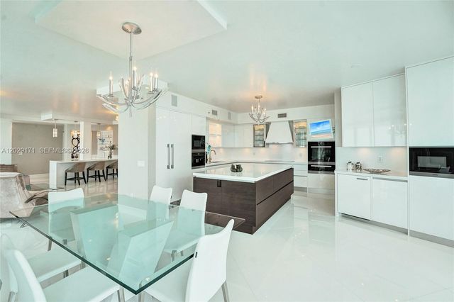 3101 S Ocean Dr 2208, Hollywood, FL 33019