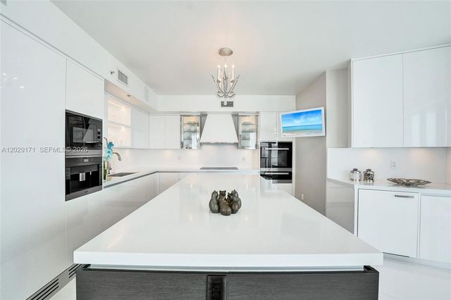 3101 S Ocean Dr 2208, Hollywood, FL 33019
