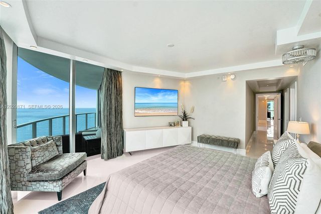 3101 S Ocean Dr 2208, Hollywood, FL 33019