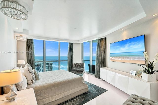 3101 S Ocean Dr 2208, Hollywood, FL 33019