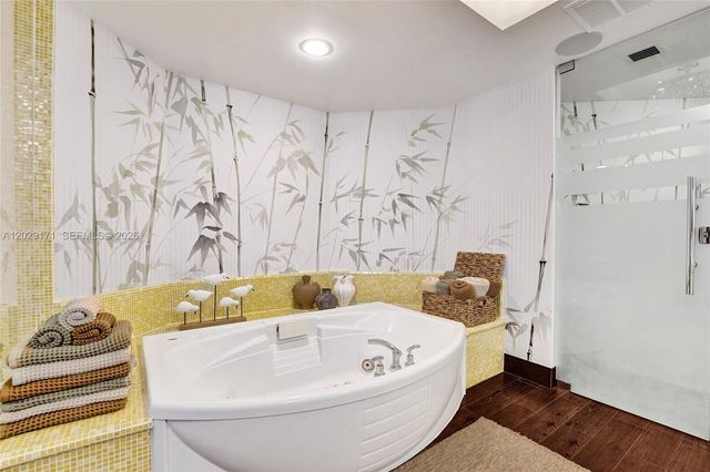 3101 S Ocean Dr 2208, Hollywood, FL 33019