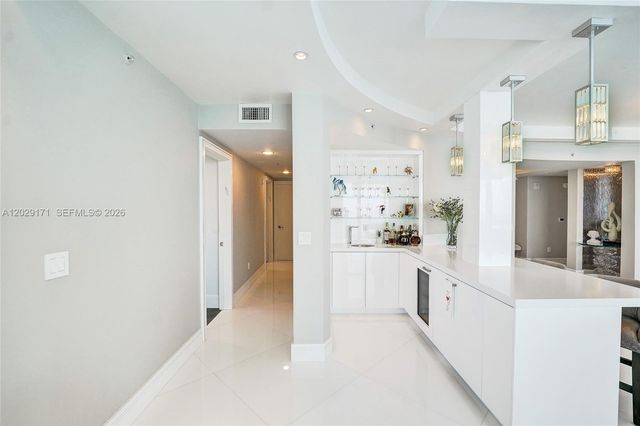 3101 S Ocean Dr 2208, Hollywood, FL 33019