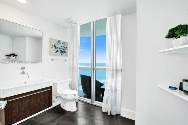 3101 S Ocean Dr 2208, Hollywood, FL 33019