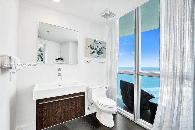 3101 S Ocean Dr 2208, Hollywood, FL 33019