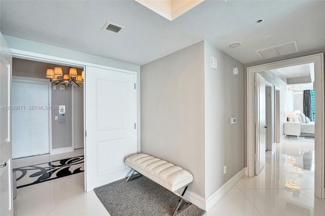 3101 S Ocean Dr 2208, Hollywood, FL 33019