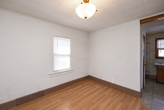 4040 1st Street, Des Moines, IA 50313