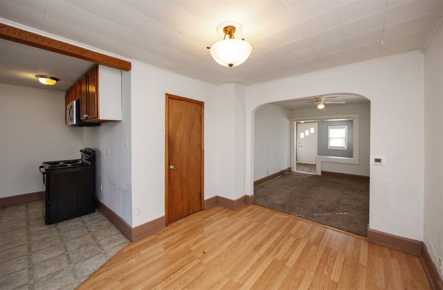 4040 1st Street, Des Moines, IA 50313