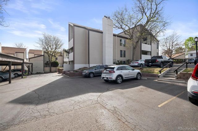 3539 S Fairplay Way 10, Aurora, CO 80014