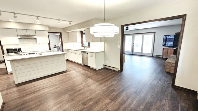 205 N Lincoln Street, Elwood, IL 60421