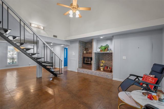 827 Lcr 894, Jewett, TX 75846