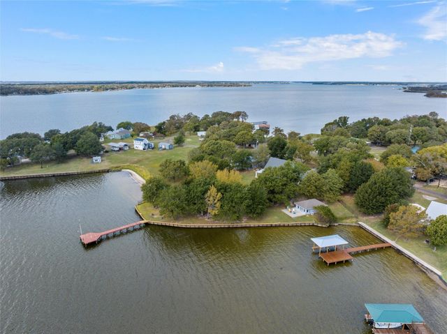 827 Lcr 894, Jewett, TX 75846