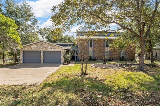 827 Lcr 894, Jewett, TX 75846