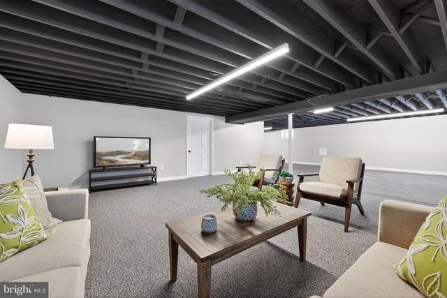 516 BEATTY RD, Springfield, PA 19064