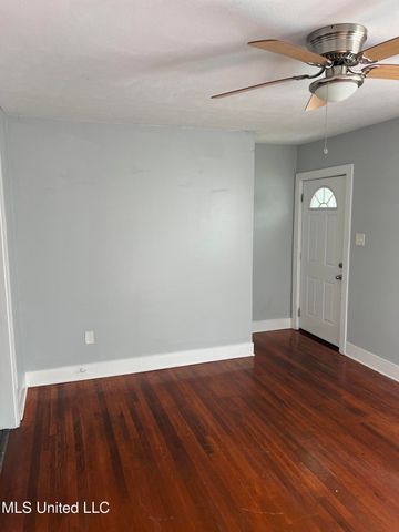 3715 Parkview Street, Vicksburg, MS 39180