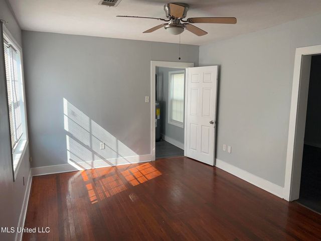 3715 Parkview Street, Vicksburg, MS 39180