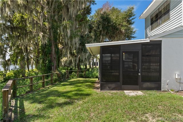 932 Pritchard Island Road, Inverness, FL 34450