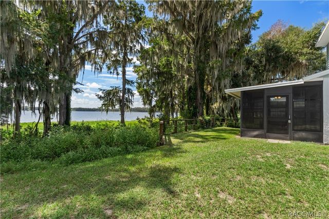 932 Pritchard Island Road, Inverness, FL 34450