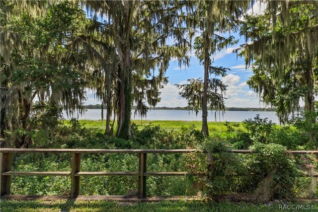 932 Pritchard Island Road, Inverness, FL 34450