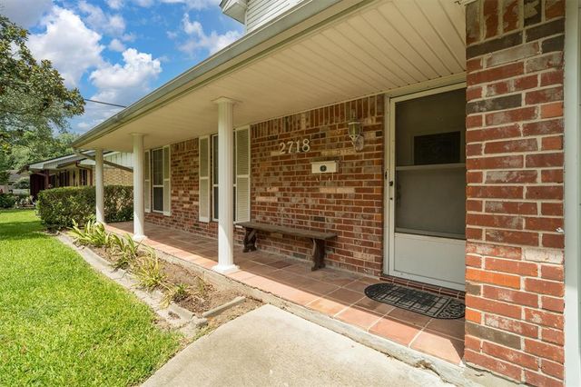 2718 Stratford Street, Pearland, TX 77581