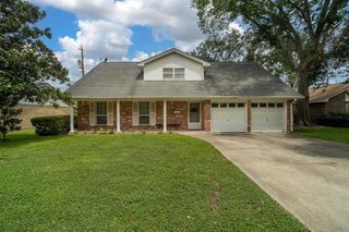 2718 Stratford Street, Pearland, TX 77581