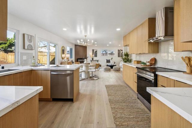 2043 Shellback Place, San Jose, CA 95133