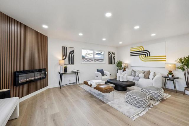 2043 Shellback Place, San Jose, CA 95133