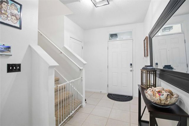 10230 GEESE TRAIL CIRCLE, Sun City Center, FL 33573