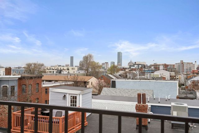 152 W Third 2, Boston, MA 02127