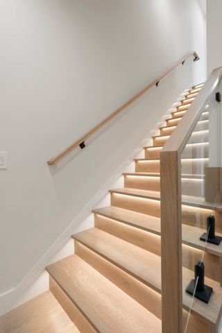 152 W Third 2, Boston, MA 02127