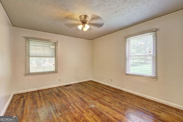 3274 Harris Drive, College Park, GA 30337