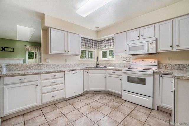 1720 32nd Street 18, Evans, CO 80620