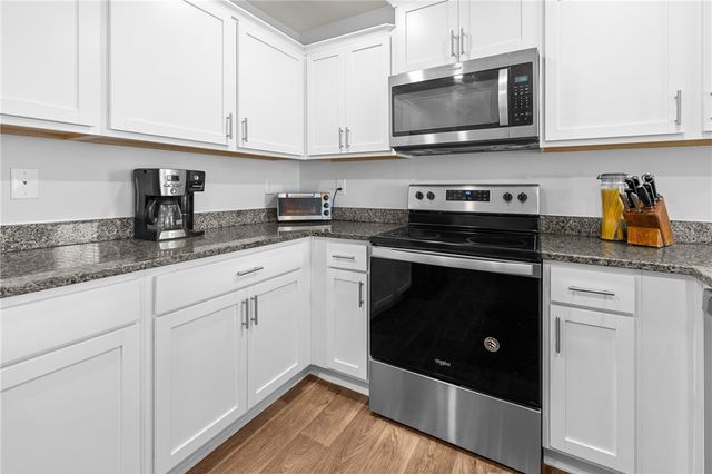 27 Karkinnen Court, Pendleton, SC 29670
