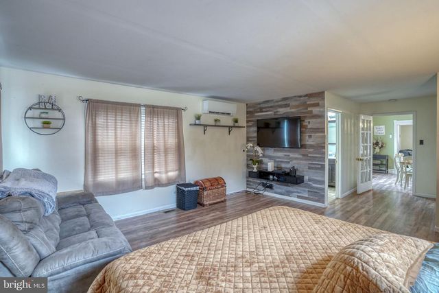 7 PATTERSON AVE, Perryville, MD 21903