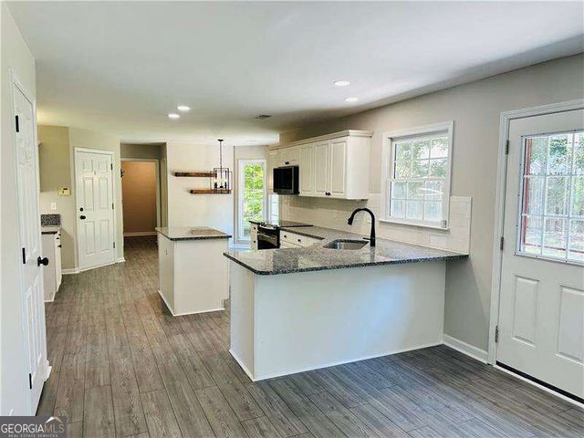 187 Hunters Trail, Dallas, GA 30157