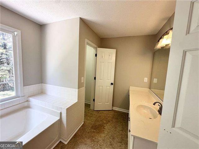 187 Hunters Trail, Dallas, GA 30157