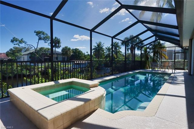 27091 Flamingo DR, Bonita Springs, FL 34135