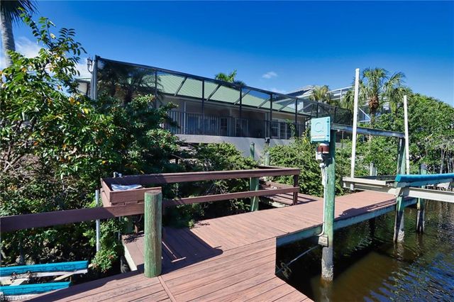 27091 Flamingo DR, Bonita Springs, FL 34135