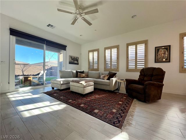 116 Ibiza Lake Drive, Henderson, NV 89011
