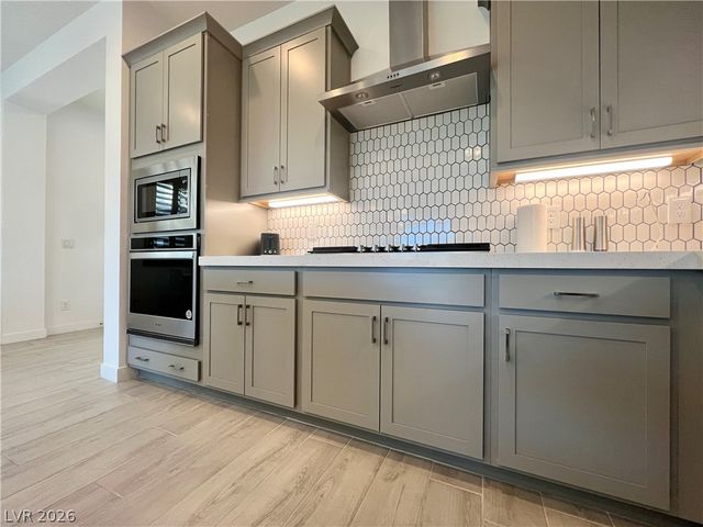 116 Ibiza Lake Drive, Henderson, NV 89011