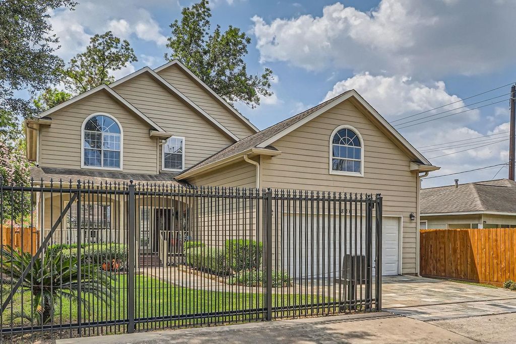 806 E 29th Street, Houston, TX 77009