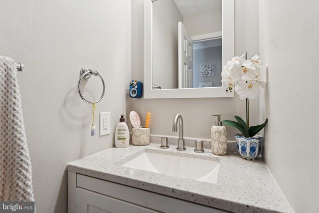 2117 CROSS TRAILS RD, Windsor Mill, MD 21244