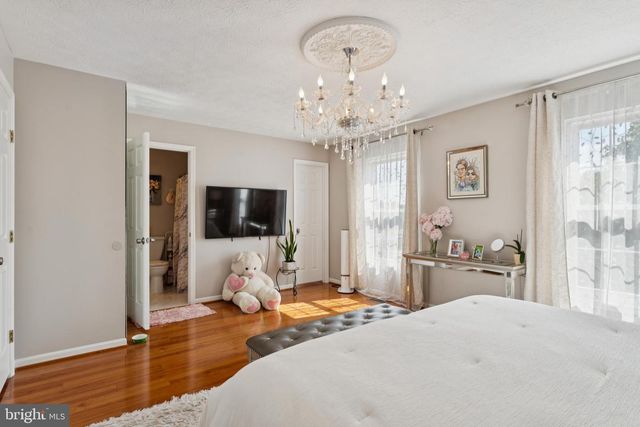 2117 CROSS TRAILS RD, Windsor Mill, MD 21244