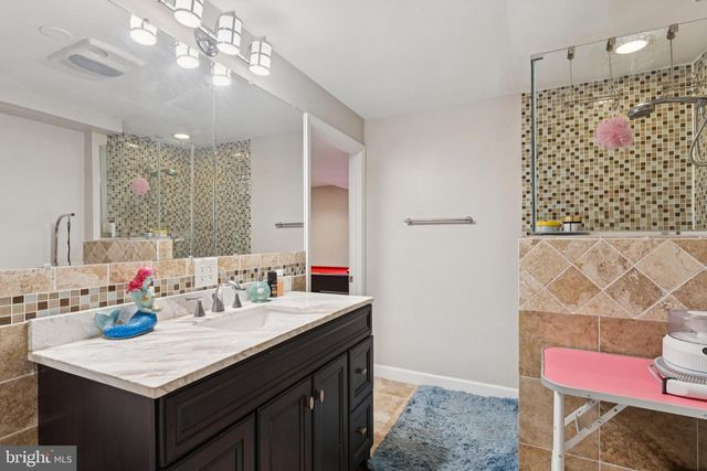 2117 CROSS TRAILS RD, Windsor Mill, MD 21244