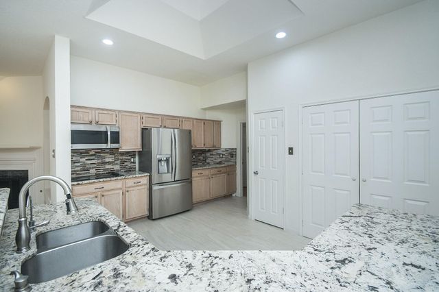 6219 Fox Wind Court, Houston, TX 77041