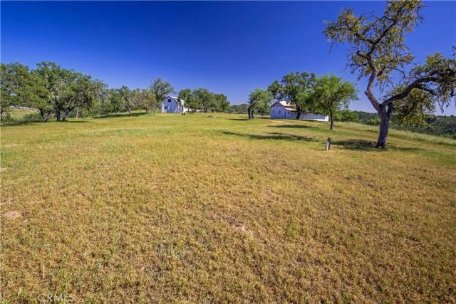 930 Windwood Road, Paso Robles, CA 93446