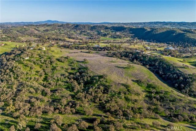 930 Windwood Road, Paso Robles, CA 93446