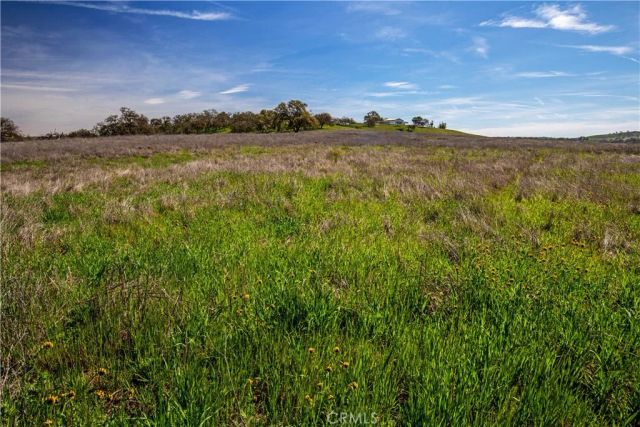 930 Windwood Road, Paso Robles, CA 93446