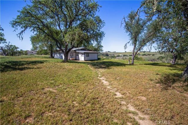 930 Windwood Road, Paso Robles, CA 93446